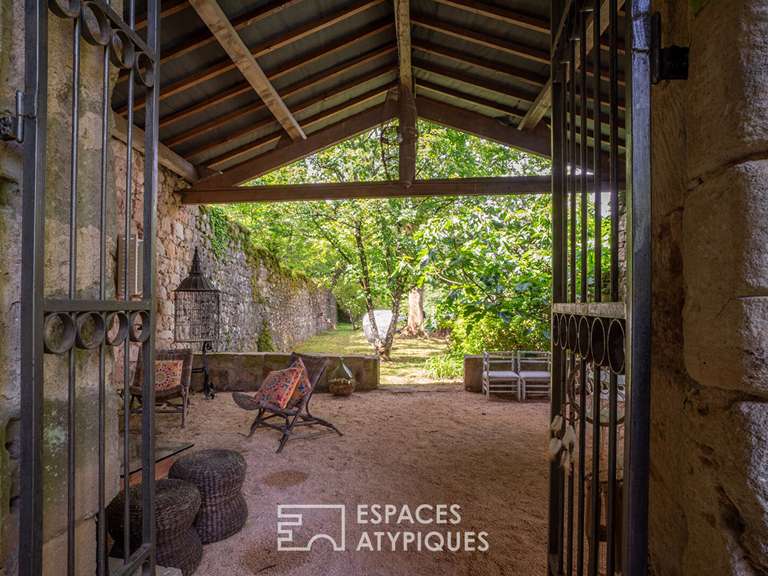 Maison Chassiers - 6 chambres - 330m²