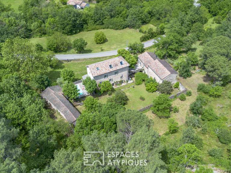 Maison Chassiers - 6 chambres - 330m²