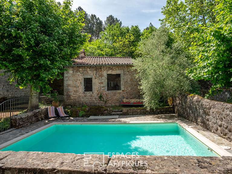 Maison Chassiers - 6 chambres - 330m²