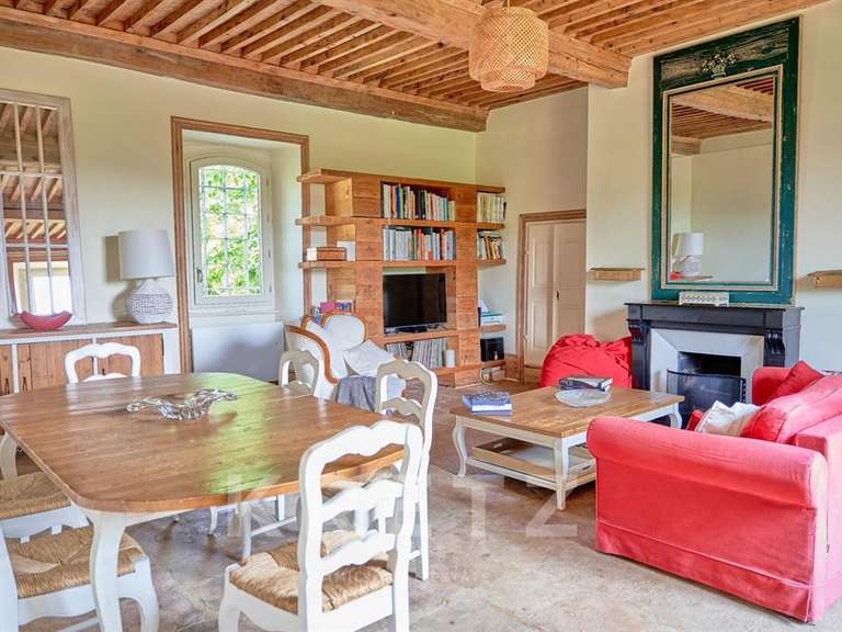 Propriété Chassiers - 7 chambres - 585m²