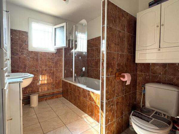House Chassieu - 5 bedrooms
