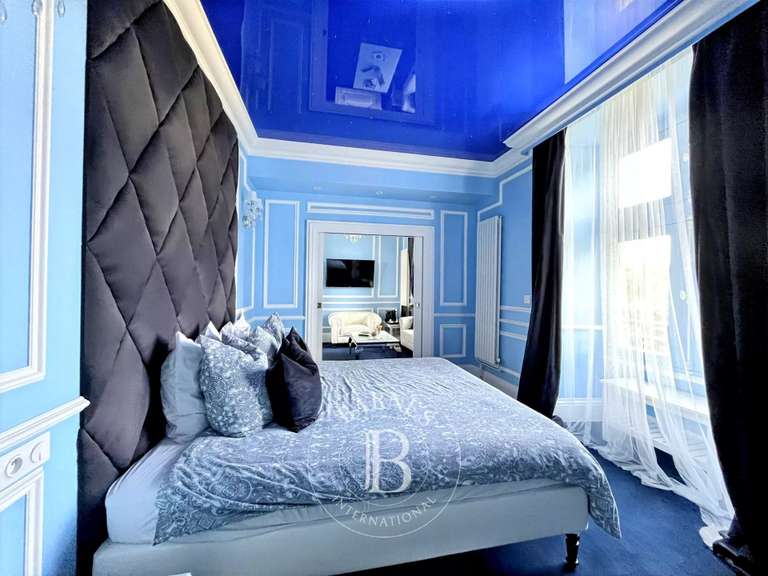 Château Chateau-du-Loir - 15 chambres - 680m²
