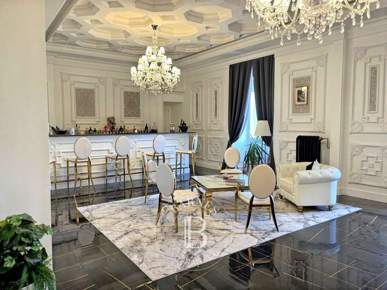 Château Chateau-du-Loir - 15 chambres - 680m²