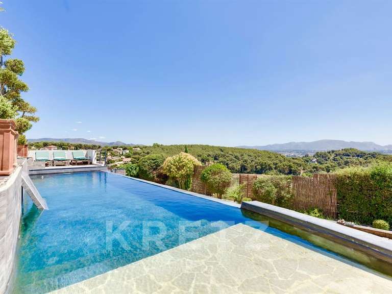 House chateau-gombert - 5 bedrooms - 300m²