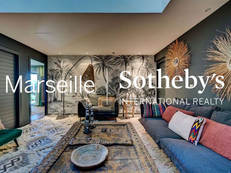 Maison Chateau-gombert - 4 chambres - 250m²