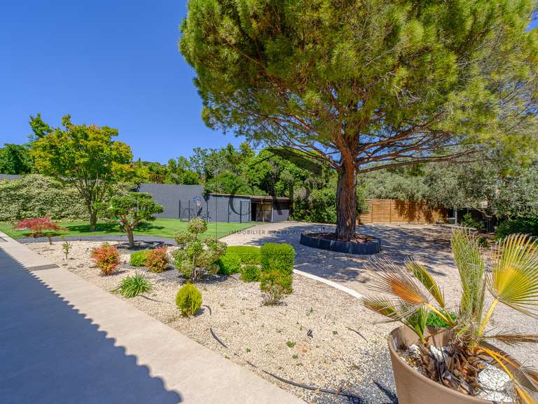 Maison Chateau-gombert - 5 chambres - 210m²
