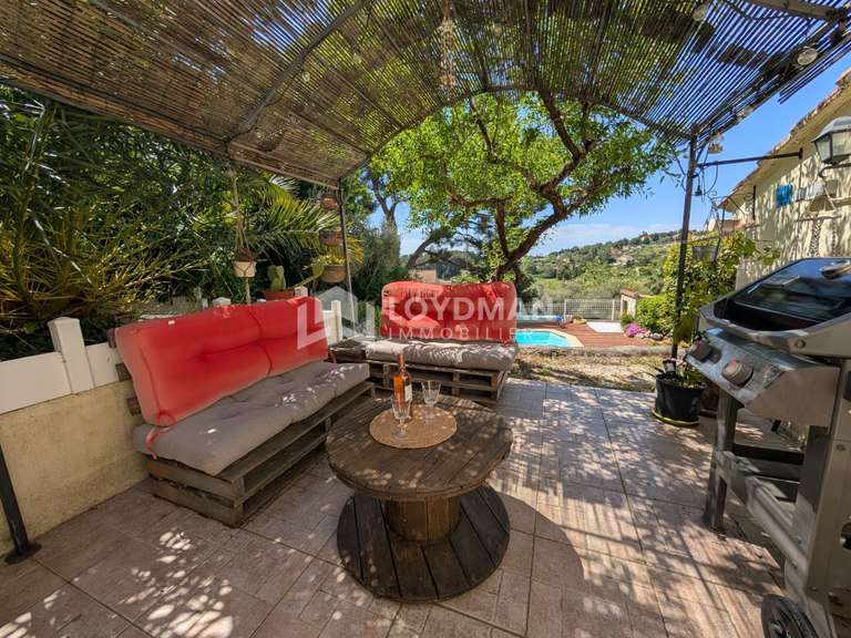 Villa chateau-gombert - 4 bedrooms - 175m²