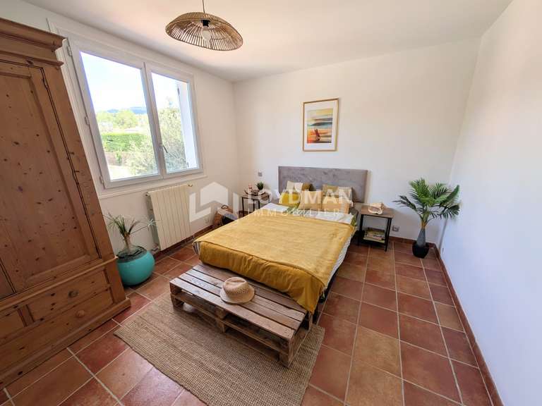 Villa chateau-gombert - 4 bedrooms - 175m²