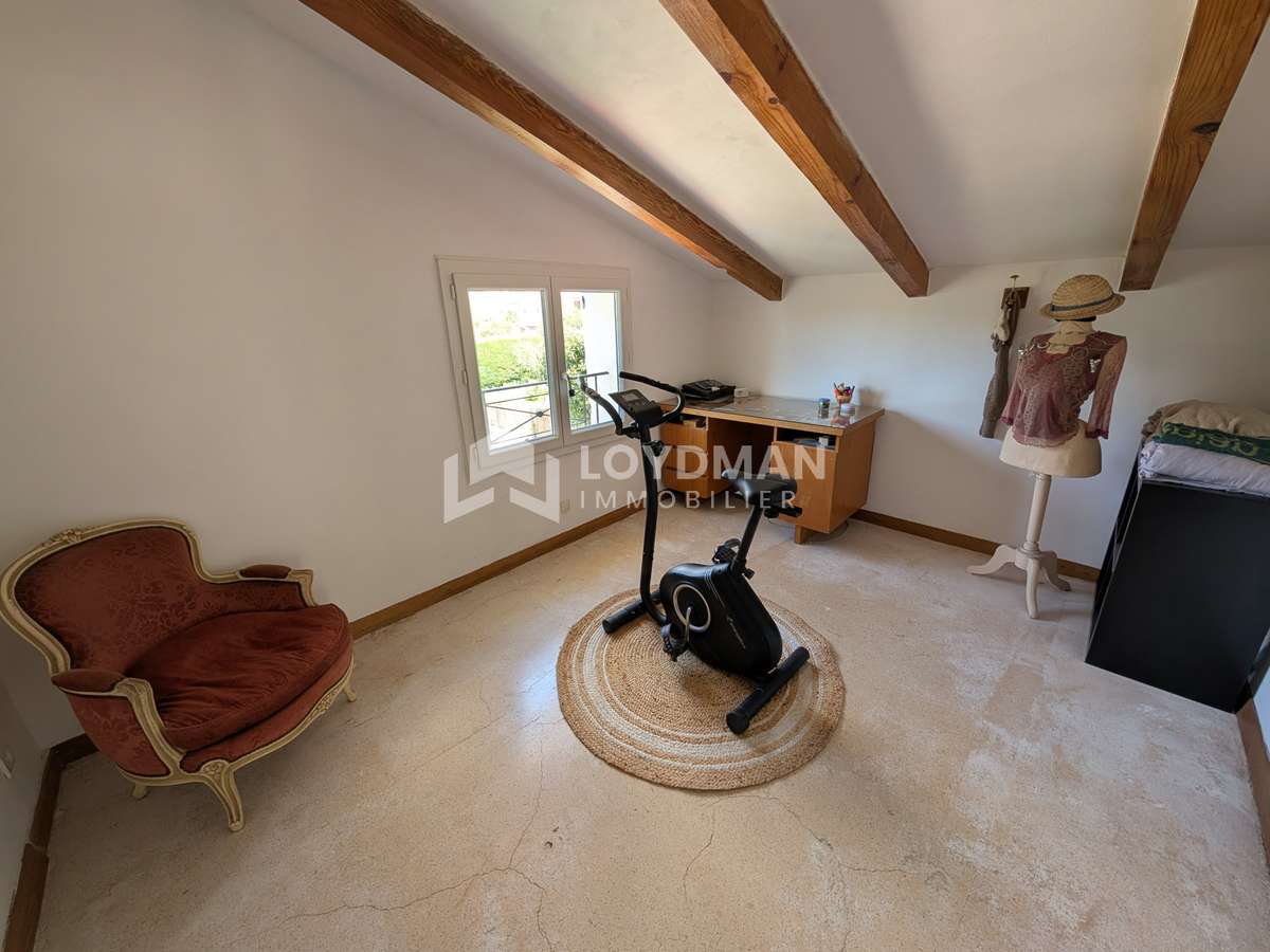 Villa chateau-gombert