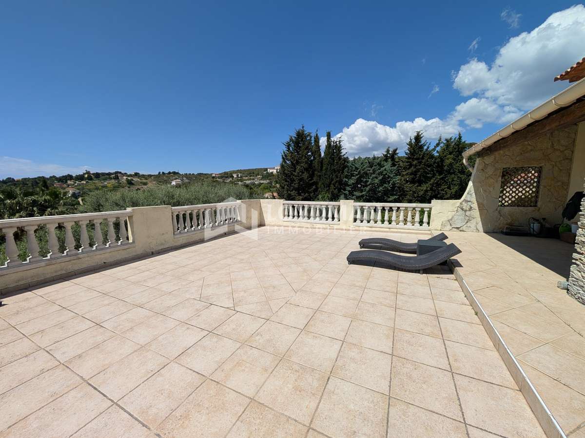 Villa chateau-gombert