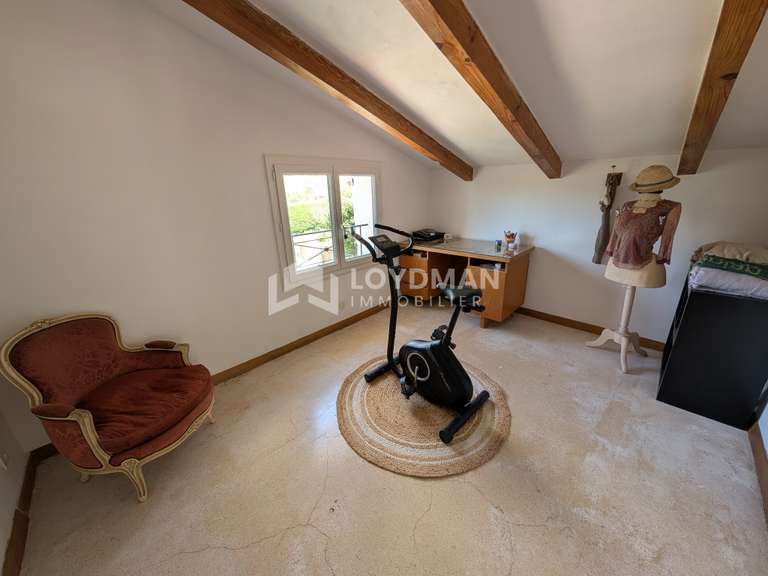 Villa Chateau-gombert - 4 chambres - 175m²