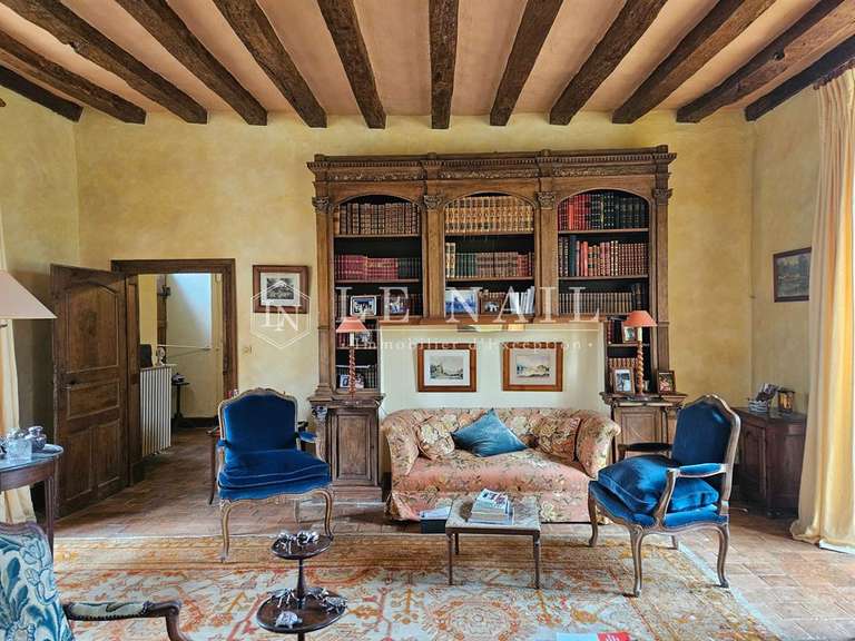 Propriété Château-Gontier - 9 chambres - 420m²