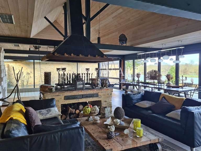 Manoir Château-Gontier-sur-Mayenne - 9 chambres - 480m²