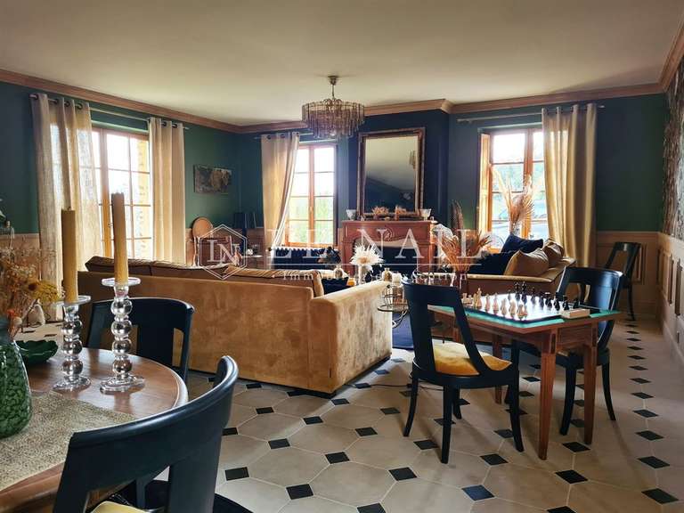 Manor Château-Gontier-sur-Mayenne - 9 bedrooms - 480m²