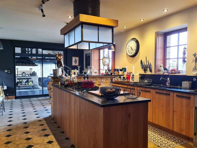 Manoir Château-Gontier-sur-Mayenne - 9 chambres - 480m²