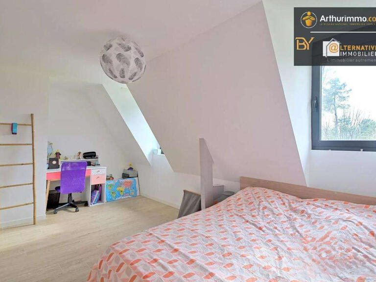 Property Châteaubourg - 5 bedrooms