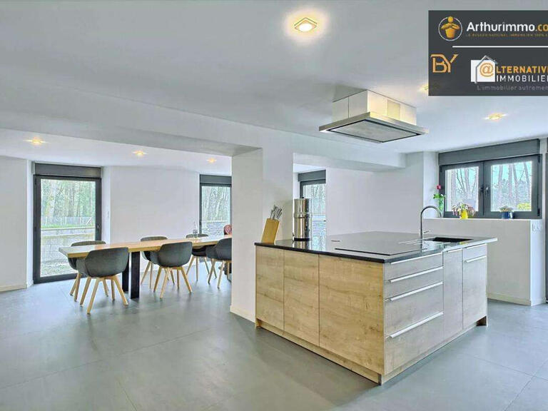 Property Châteaubourg - 5 bedrooms