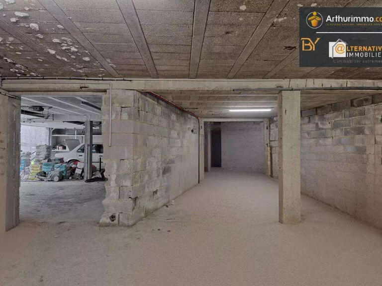 Property Châteaubourg - 5 bedrooms