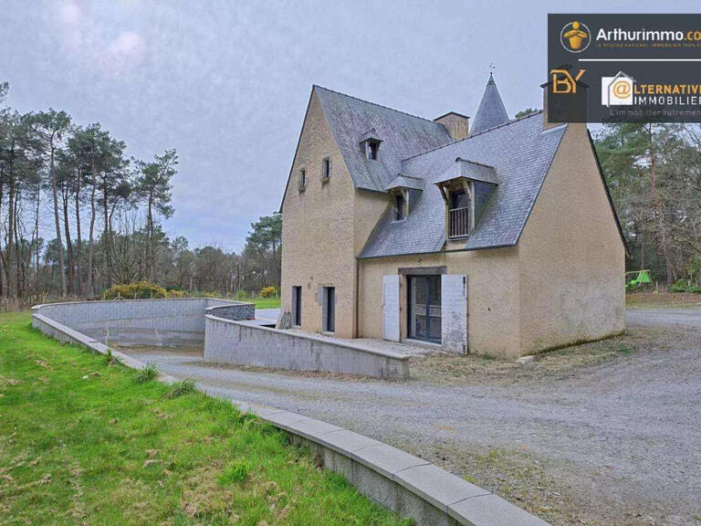 Property Châteaubourg - 5 bedrooms