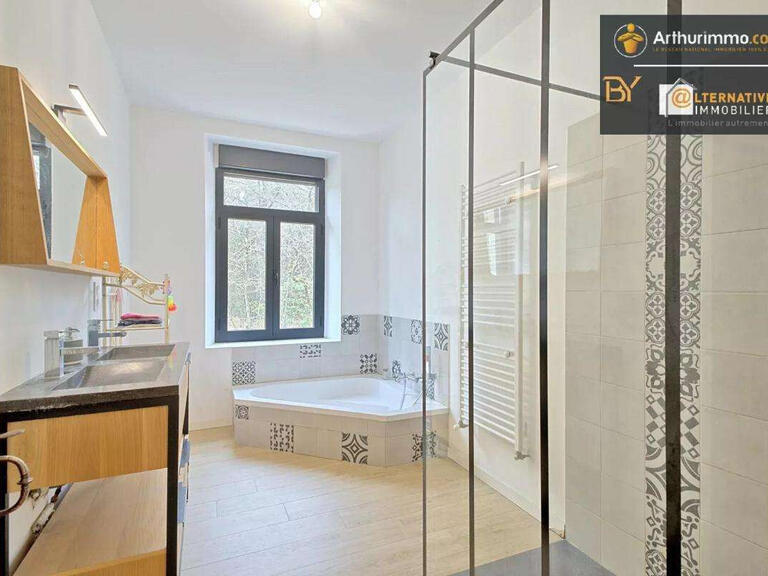 Property Châteaubourg - 5 bedrooms