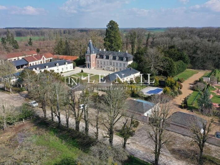 Sale Castle Châteaudun - 10 bedrooms