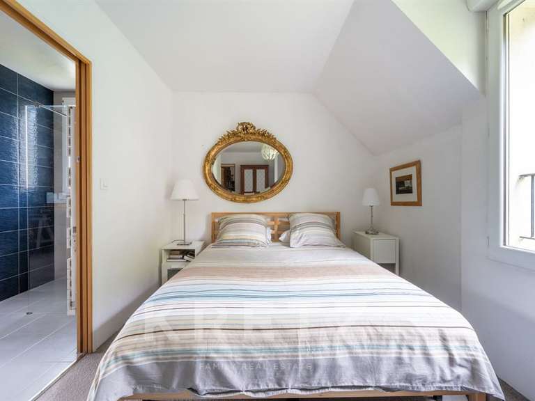 Maison Châteaufort - 4 chambres - 163m²