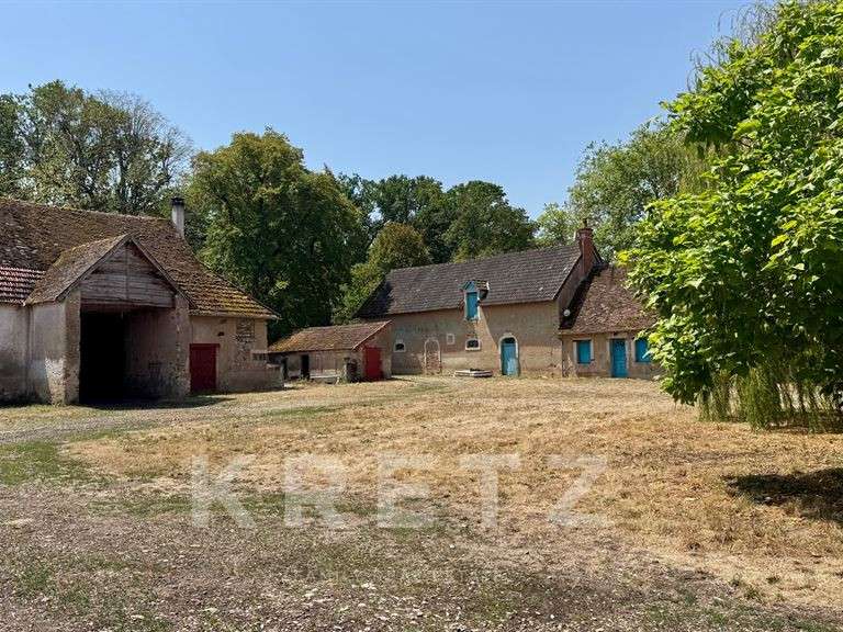 Manoir Châteaumeillant - 13 chambres - 545m²