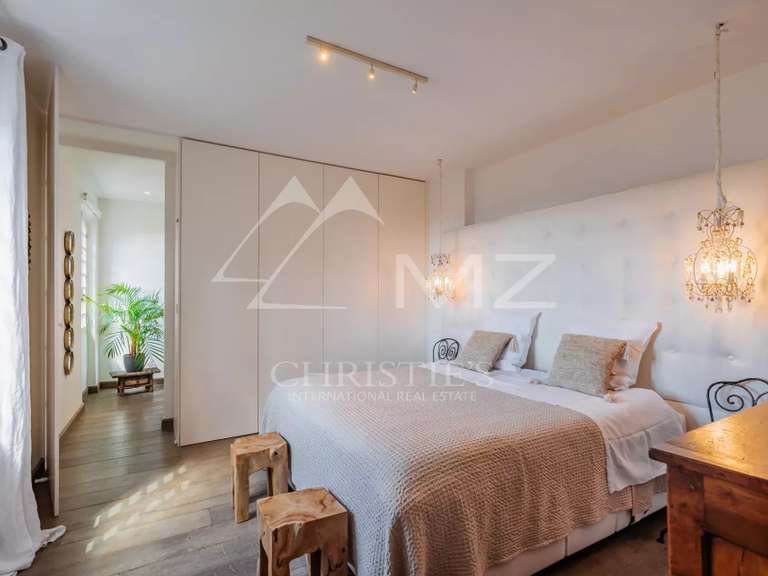 Hôtel particulier Châteauneuf-de-Gadagne - 7 chambres - 358m²