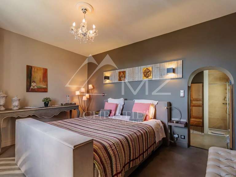Hôtel particulier Châteauneuf-de-Gadagne - 7 chambres - 358m²