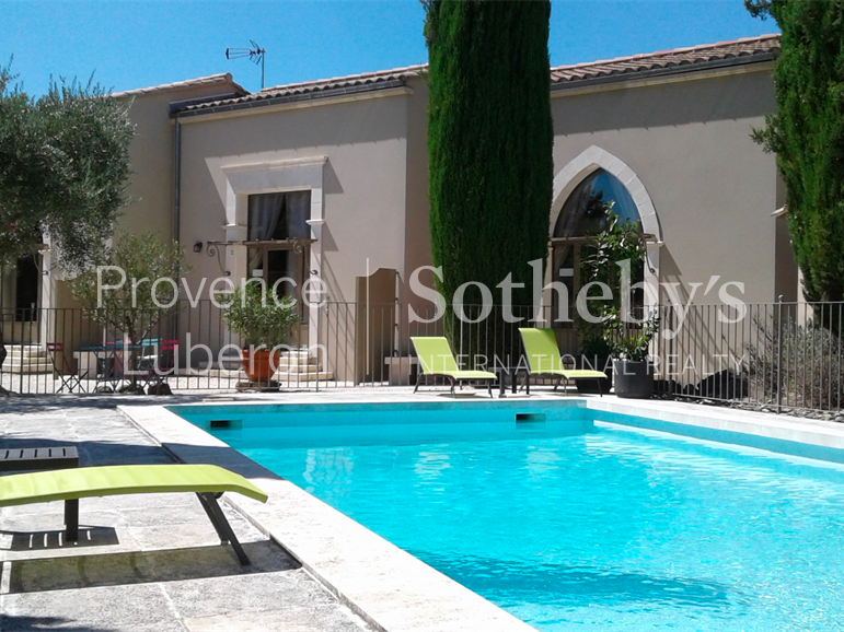 House Châteauneuf-de-Gadagne