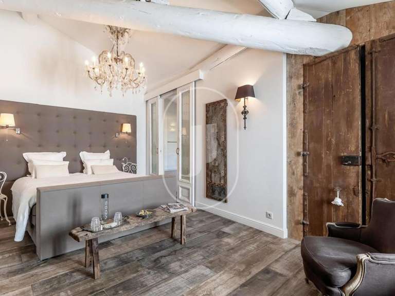 Maison Châteauneuf-de-Gadagne - 5 chambres - 358m²