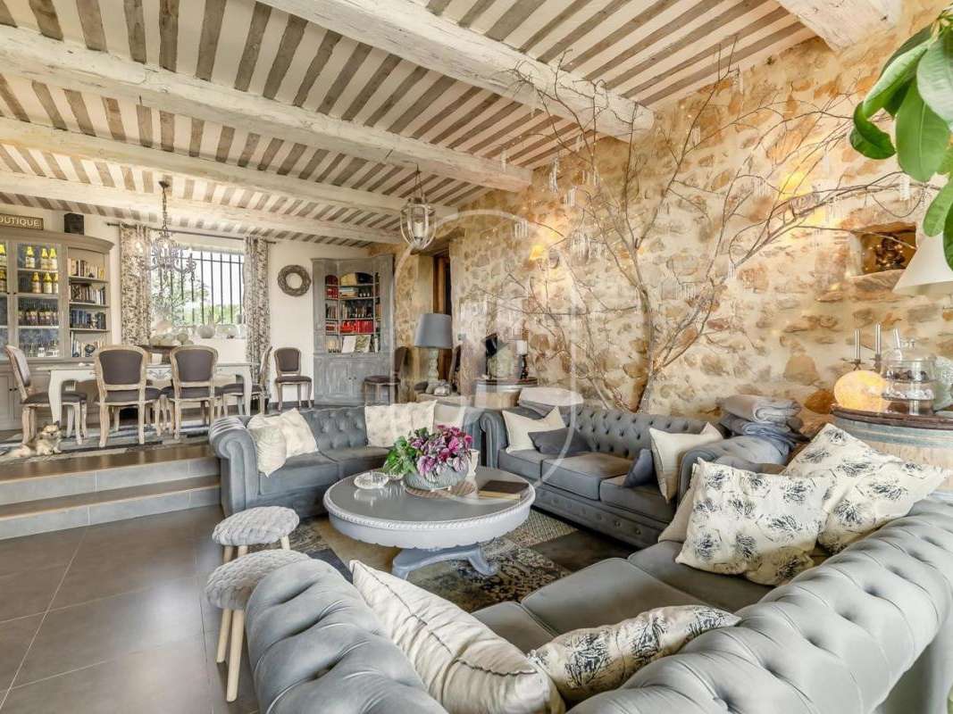 House Châteauneuf-du-Pape