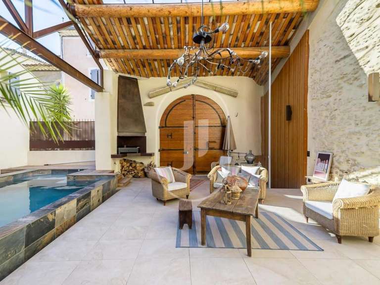 House Châteauneuf-du-Pape - 4 bedrooms - 350m²