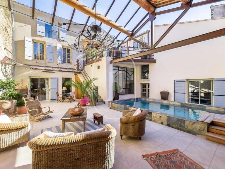 Maison Châteauneuf-du-Pape - 4 chambres - 350m²