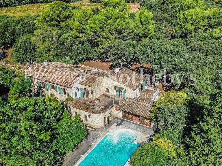 Maison Châteauneuf-du-Pape - 7 chambres - 473m²