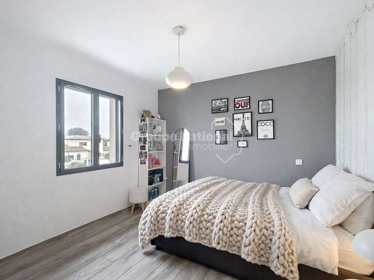 Maison Châteauneuf-du-Pape - 3 chambres - 115m²