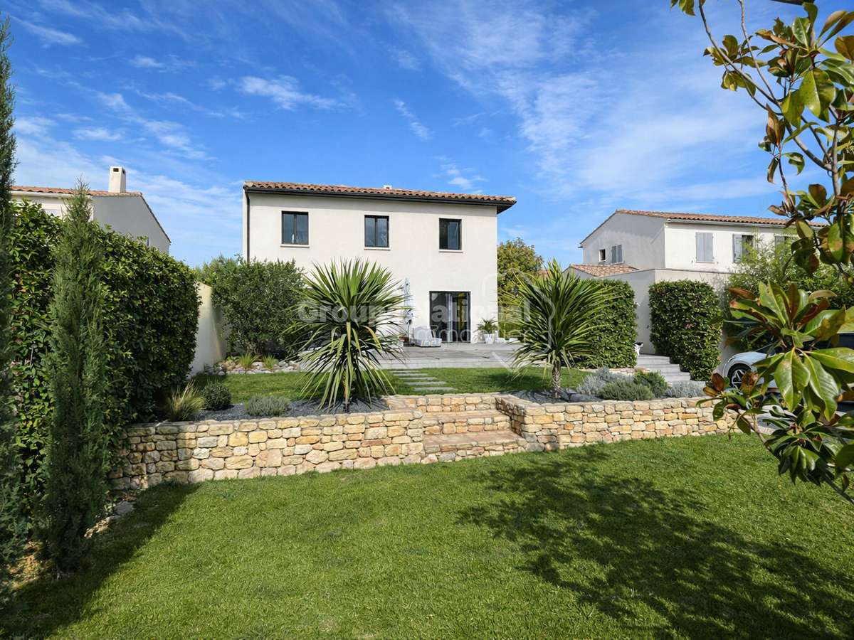 Maison Châteauneuf-du-Pape