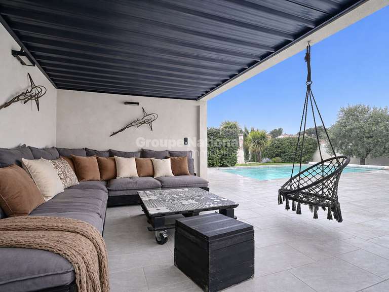 Maison Châteauneuf-du-Pape - 3 chambres - 115m²