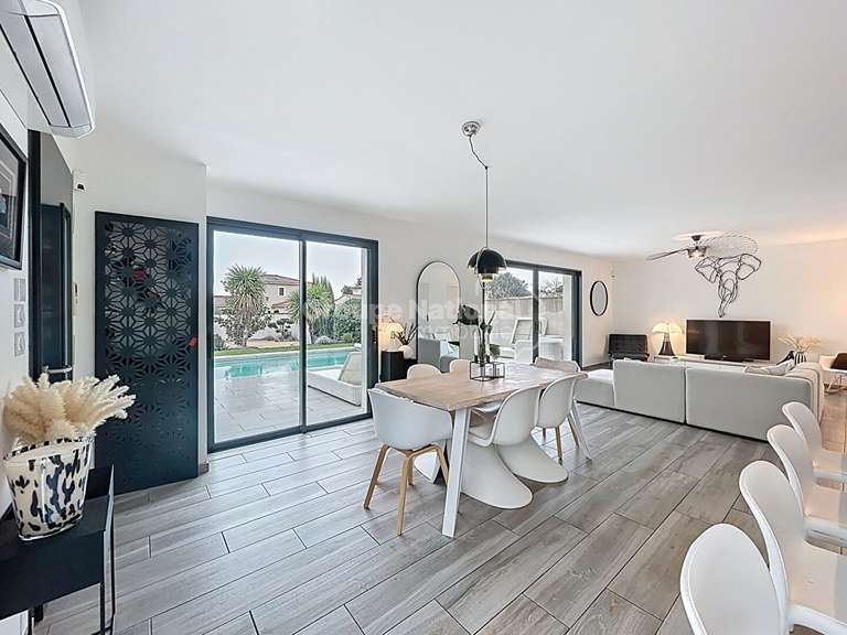 Maison Châteauneuf-du-Pape - 3 chambres - 115m²