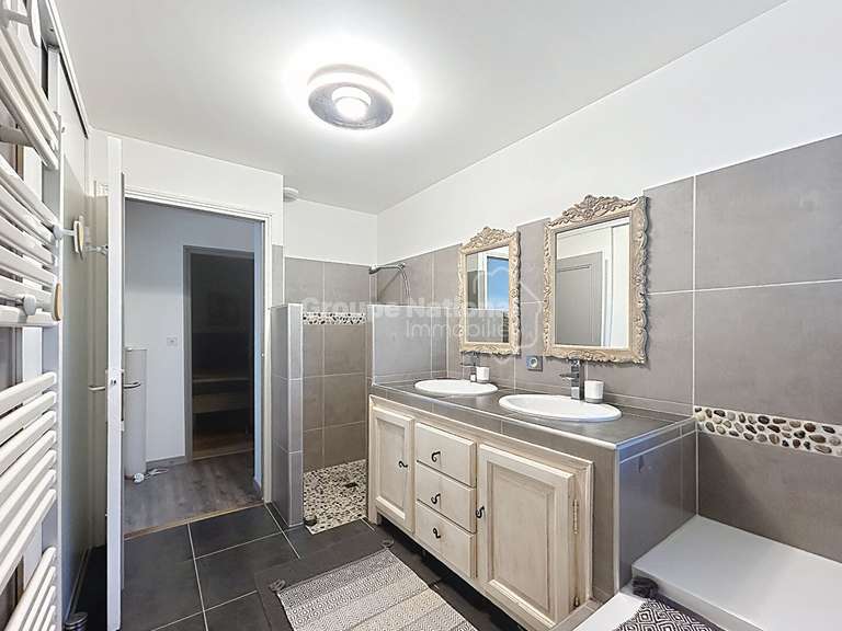 Maison Châteauneuf-du-Pape - 3 chambres - 149m²