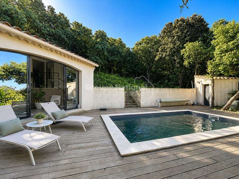 Maison Châteauneuf-du-Pape - 3 chambres - 149m²