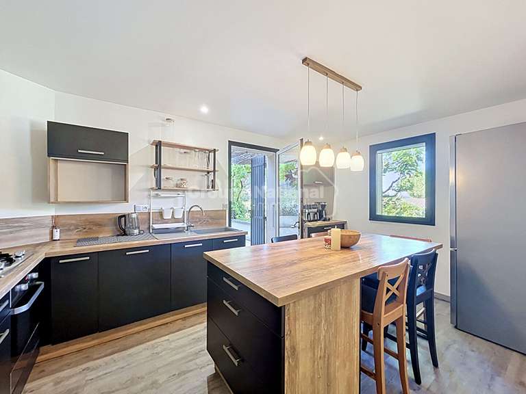Maison Châteauneuf-du-Pape - 3 chambres - 149m²