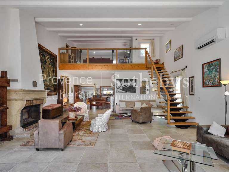 Maison Châteauneuf-du-Pape - 5 chambres - 347m²
