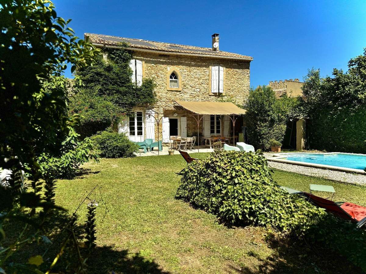 Maison Châteauneuf-du-Pape