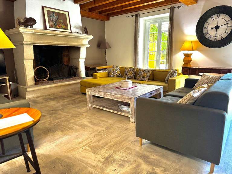 Maison Châteauneuf-du-Pape - 5 chambres - 208m²