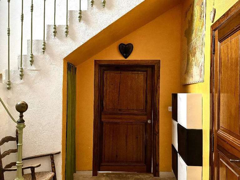 Maison Châteauneuf-du-Pape - 5 chambres - 208m²