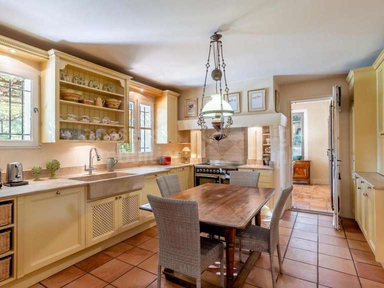 Villa Châteauneuf-du-Pape - 4 chambres - 225m²