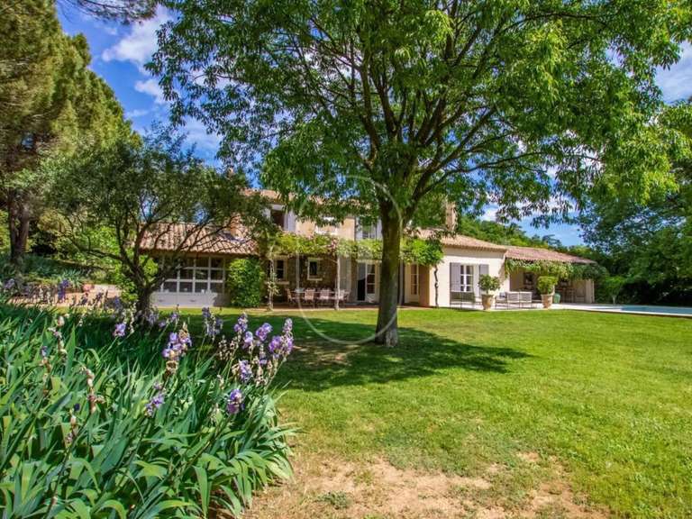 Villa Châteauneuf-du-Pape - 4 bedrooms - 225m²