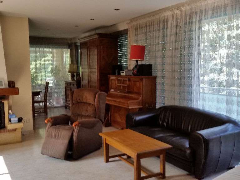House Châteauneuf-du-Rhône - 300m²