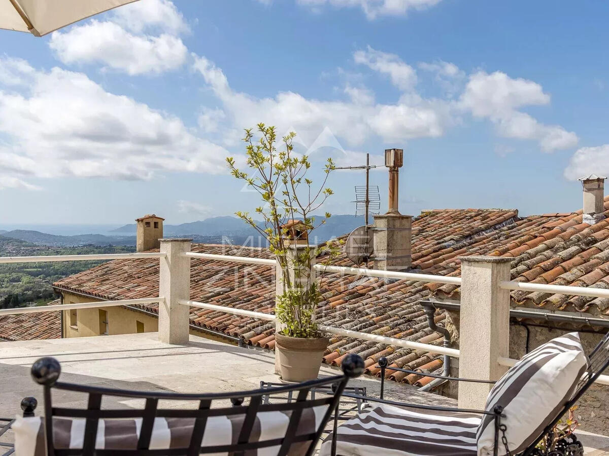 Apartment Châteauneuf-Grasse